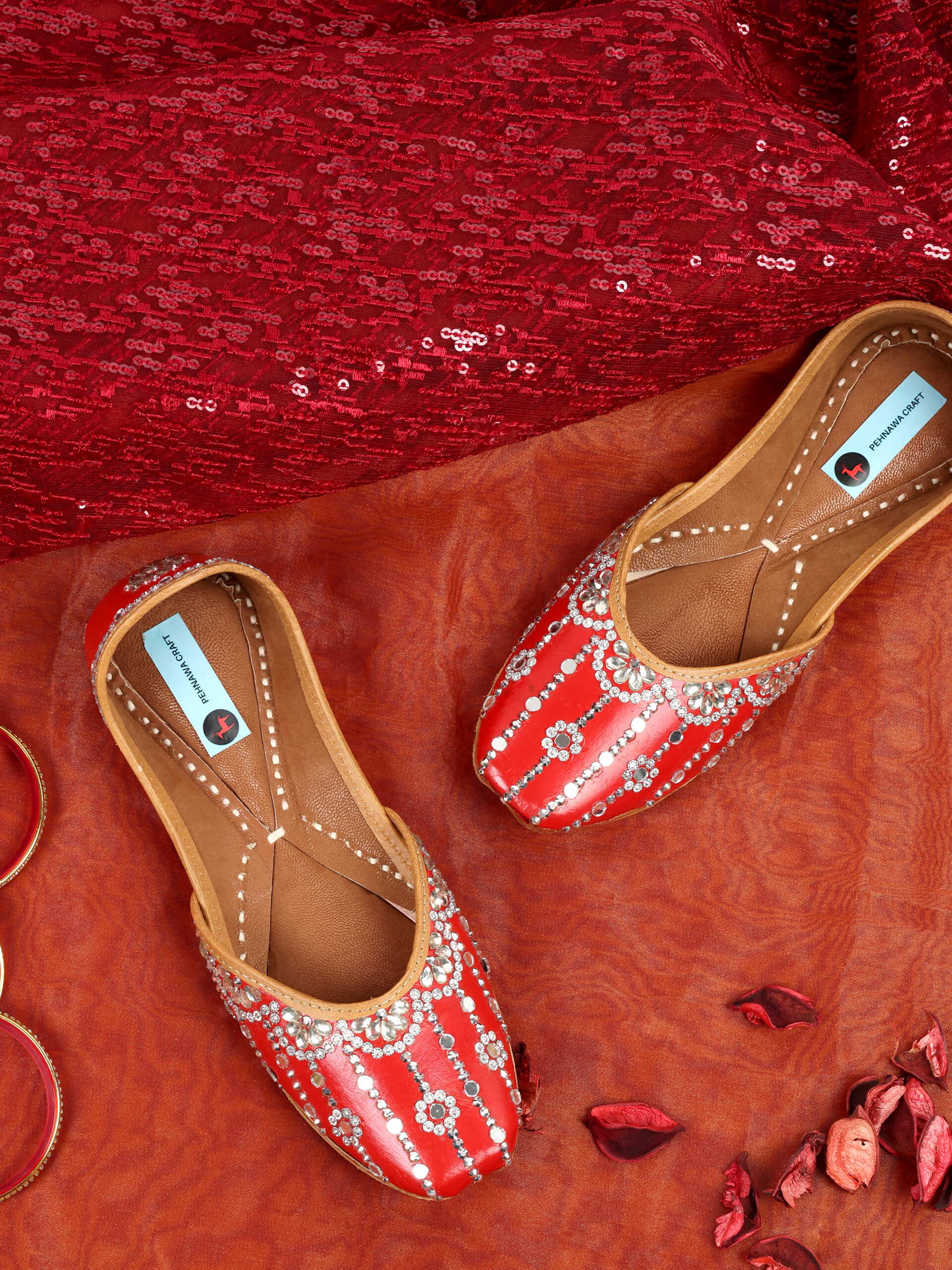 PehnawaCraft Red floral Jutti | Red mojari