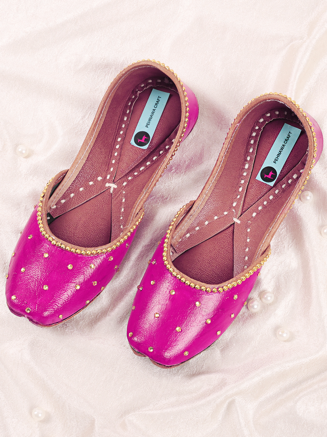 PehnawaCraft Magenta Stone Jutti for Women