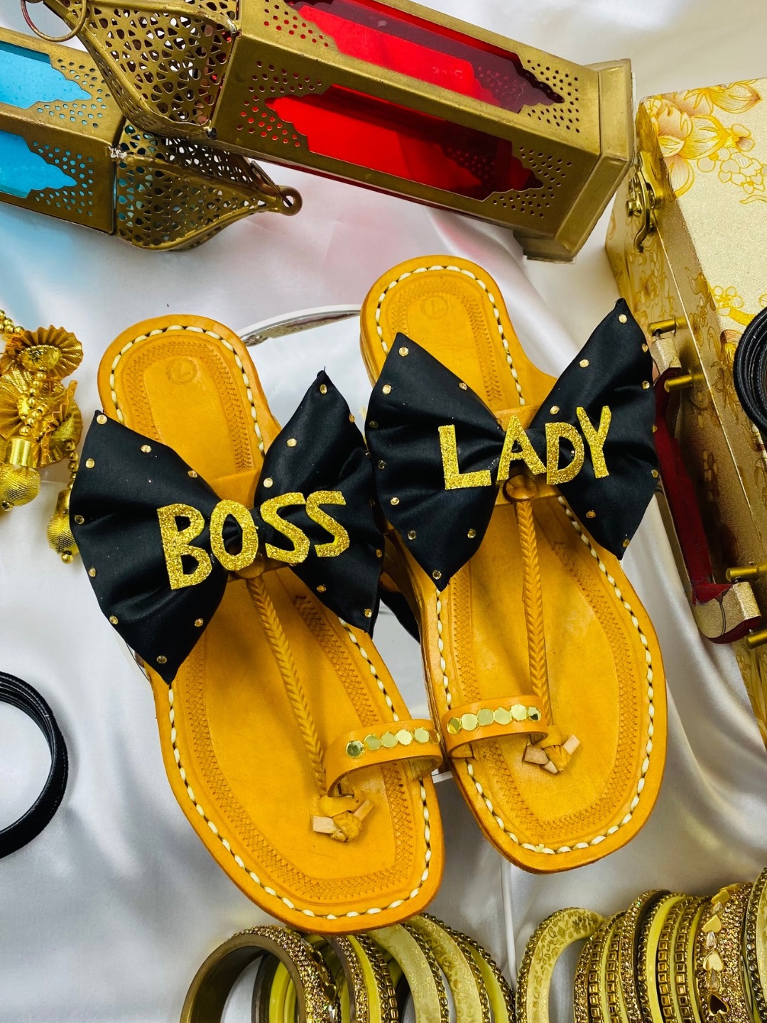 PehnawaCraft Boss Lady Bow Kolhapuri | Golden flats | Bow flats