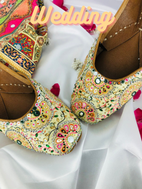 Wedding Collection : Pashmina Jutti for Women | Punjabi Jutti