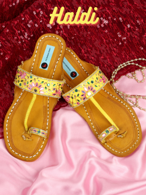 Haldi Collection : Yellow Kudi Pataka Kolhapuri for Women | Kolhapuri Flats