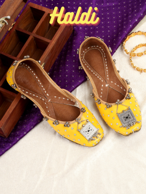 Haldi Collection : Mastani Jutti for Women | Punjabi Jutti